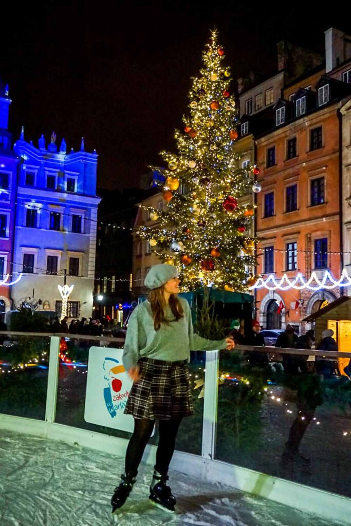 Warsaw Christmas Magic - Ice Skating Rynek Starego Miasta
