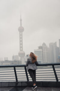Rainy and Foggy Shanghai - La Vie En Marine