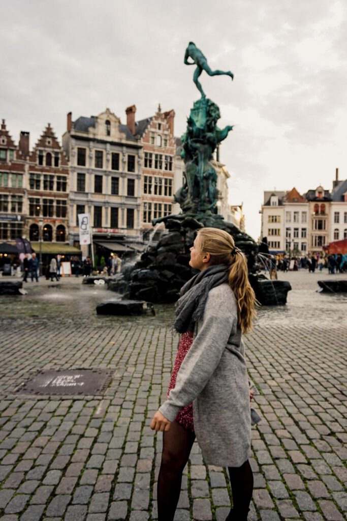 Guide to Antwerp - Grote Markt Antwerp