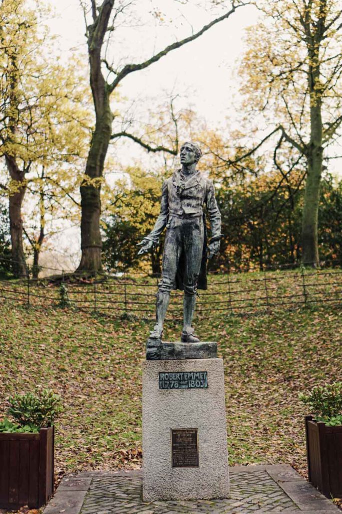 St. Stephen's Green by La Vie En Marine, Guide to Dublin