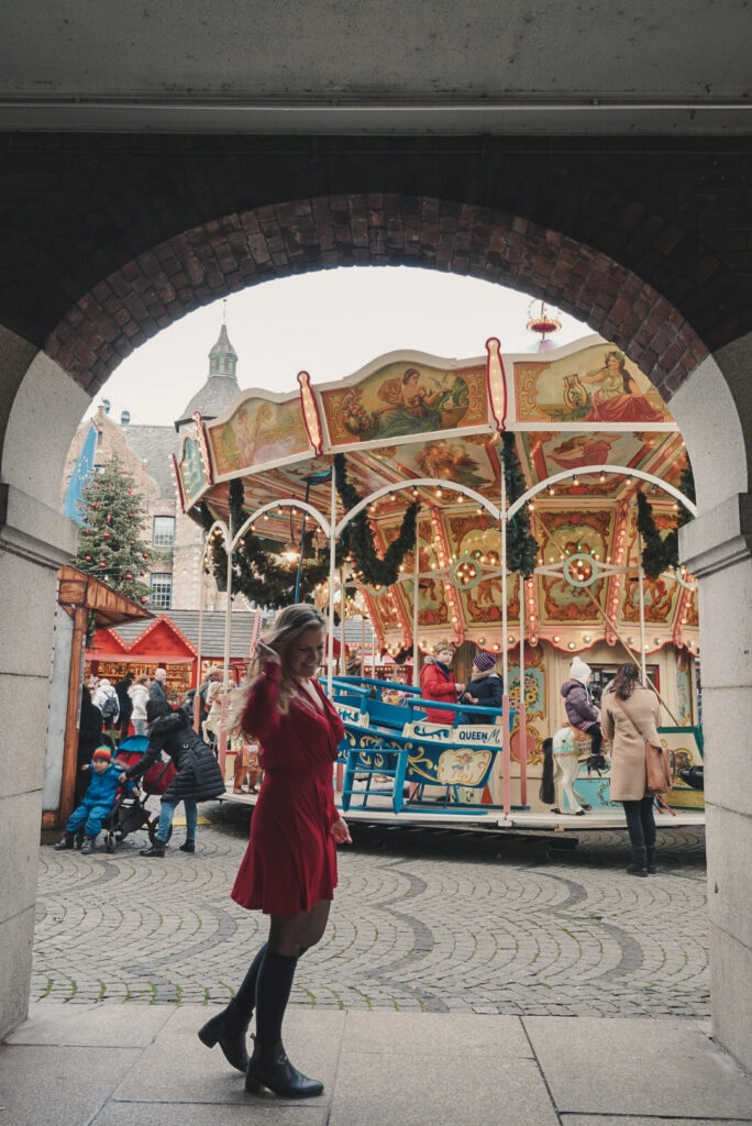 Carousel at Rathausplatz Christmas in Düsseldorf