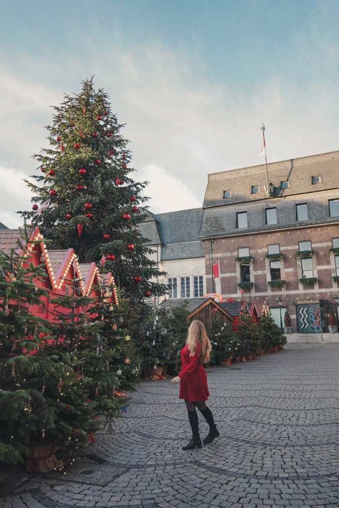 Rathausplatz Christmas in Düsseldorf