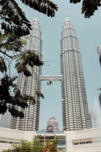 Kuala Lumpur Instagram Tour - the beautiful Petronas Towers