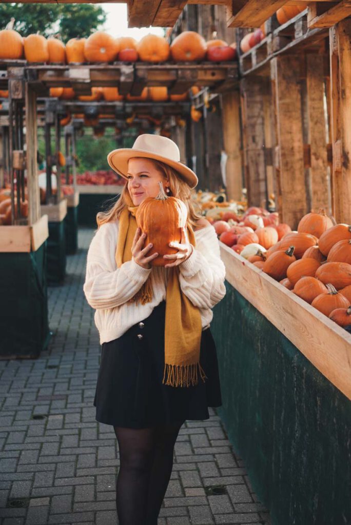 Girl with Pumpkins at Bauerngarten Benninghoven 