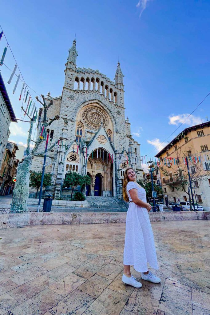 In Sóller you will a beautiful city center with this beautiful church.