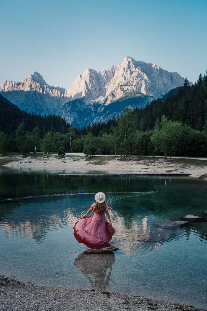 Lake Jasna - Places in Slovenia that you shouldn't miss - La Vie En Marine