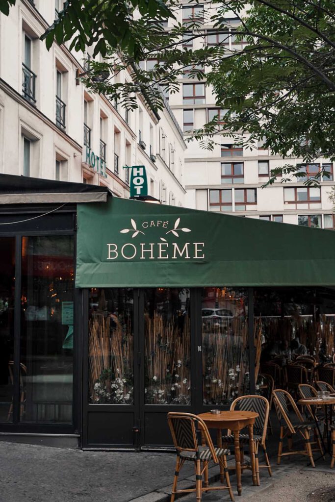 cafes in paris - cafe boheme