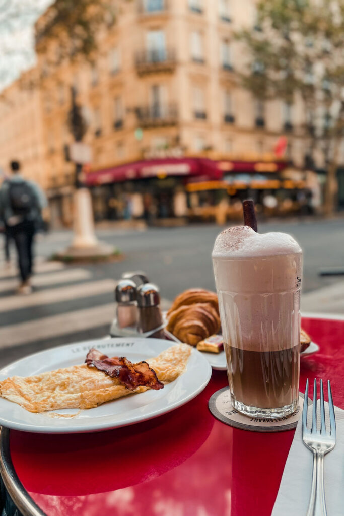 paris breakfasts: Le Bon Marche - le Rois des Forêts