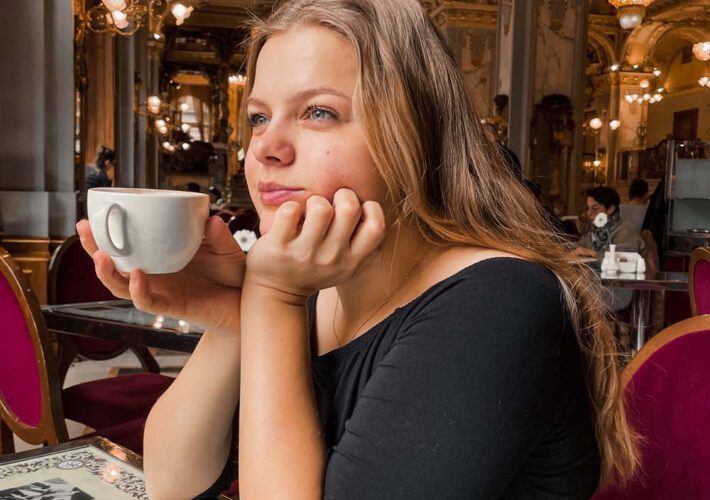 highlights of budapest - new york café coffee drinking