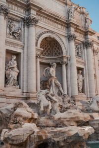 Trevi Fountain - Dolce Vita in Rome