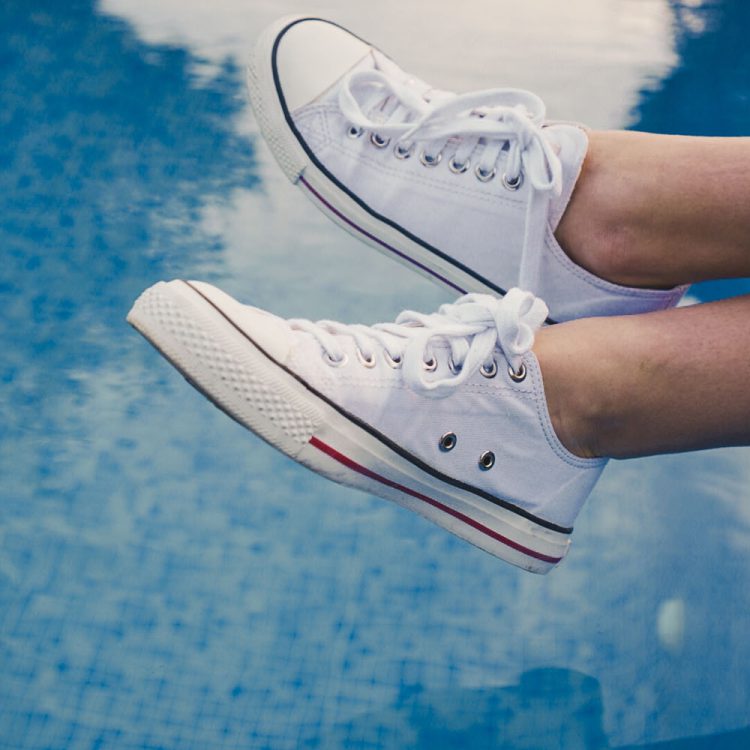 Sustainable Fashion Brands - Ethletic Trainer Lo Cut Just White